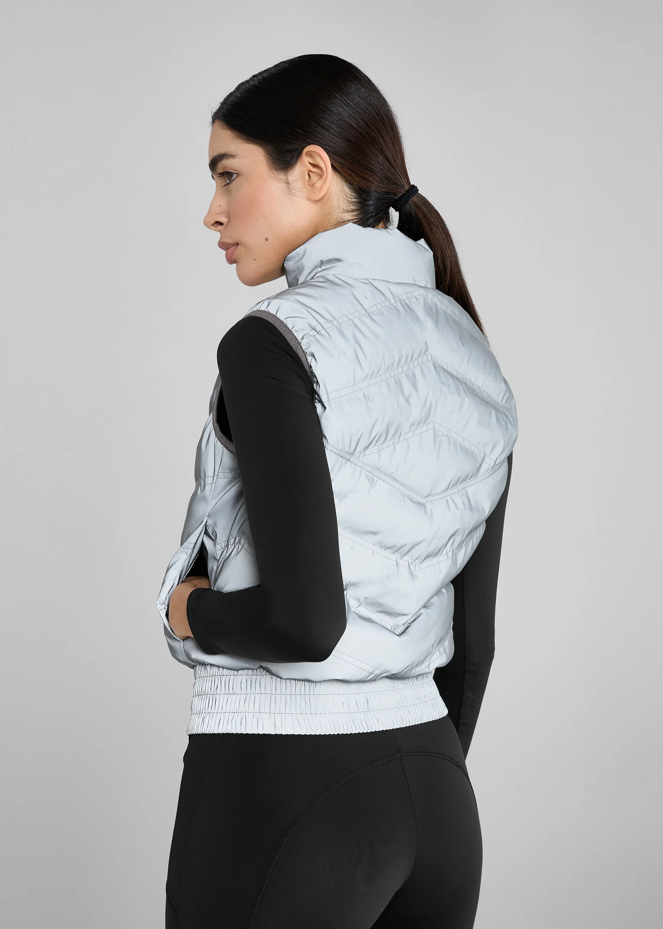 Aztec Diamond Reflective Lightweight Gilet - Image 4